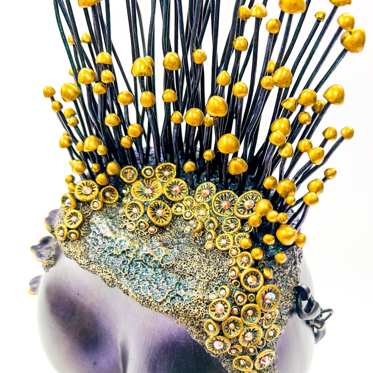 Metallic Spores: The Butt Clutch